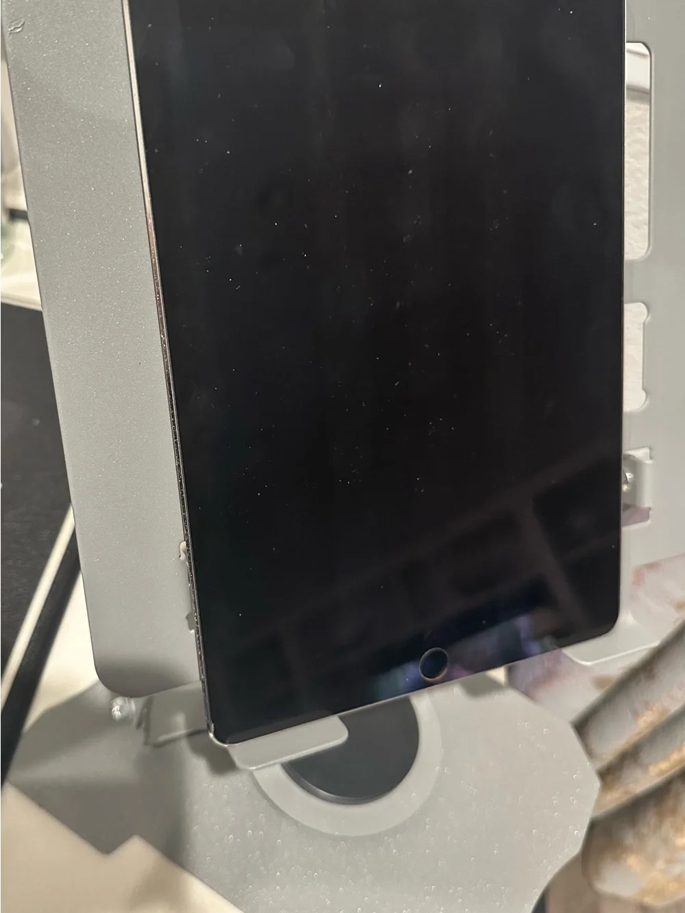 iPad holder- IPad or laptop stand- can turn and adjustable